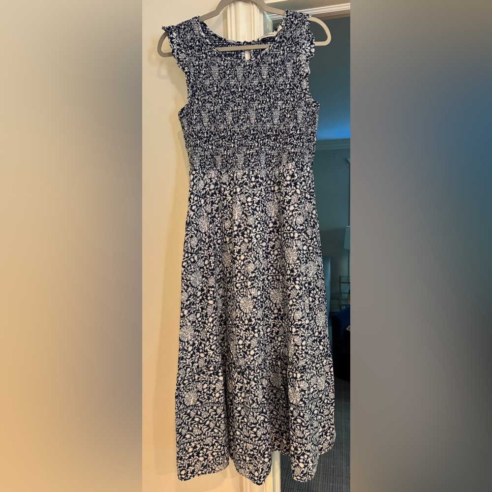 Vineyard Vines Navy and White Floral Midi Dress